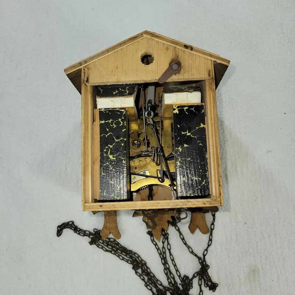 Vintage Cuckoo Clock Brown Clocks Swedish Clocks Time Black Forest